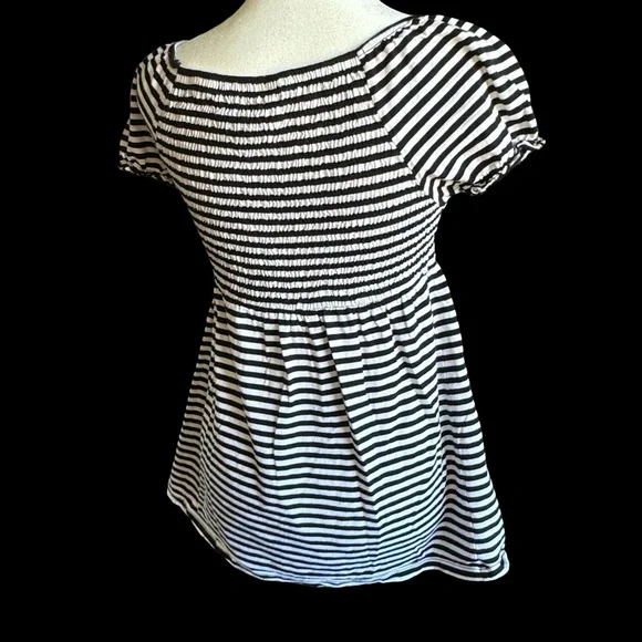 Black-White Stripe Babydoll Blouse Sz M - Picture 5 of 12